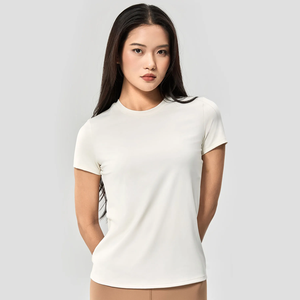 Camiseta Deportiva de Verano para Mujer, Diseño Estampado, Corte Ajustado, Nailon y Elastano, Secado Rápido y Anti-Pilling, OEM - Product Image 5