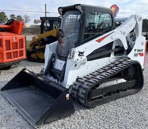 Chargeuse compacte Bodcat à vendre t770 T650. Cette chargeuse compacte Bodcat T770 est équipée d'un moteur diesel de 92 ch. - Product Image 6