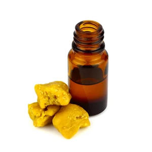 Aceite Esencial Puro de Mirra y Árbol de Té de Marca Privada, Destilación al Vapor, OEM/ODM, Exportadores Personalizados en India a un Precio Razonable - Product Image 4