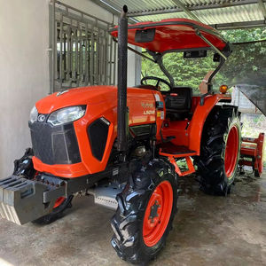 Pour tracteur à roues 4WD Tracteur agricole compact avec moteur et boîte de vitesses 233 HP - Product Image 1