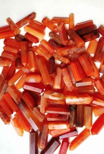 Collar con colgante de cristal de cornalina natural de la mejor calidad para Confianza y Creatividad disponible a precio competitivo - Product Image 3