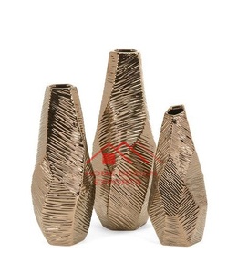 Hand Made Luxury Home Decor Brass Material Luxury Antique Finished Modern Latest <b>Unique</b> Flower <b>Vase</b> for Sale - Product Image 1