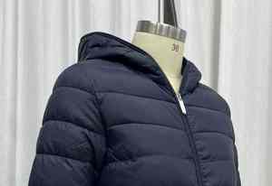 Buy Men's Solid Color <b>Hooded</b> Puffer <b>Jacket</b> <b>Padded</b> Plus Size Winter Reversible Breathable Zippered Front Logo - Product Image 4