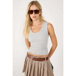 Camiseta sin mangas con cuello redondo - Product Image 1