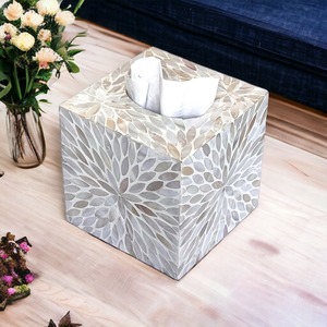 Boîtes à mouchoirs en nacre artisanales conçues à la main Meilleur prix Accessoires de décoration de la maison à des fins d'organisation - Product Image 3