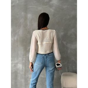 Cárdigan Corto Abotonado para Mujer TOPSHOW, Tela de Guipur con Bordado de Encaje, Mezcla de Algodón y Poliéster, Azul Piedra, Modelo F0022 - Product Image 5
