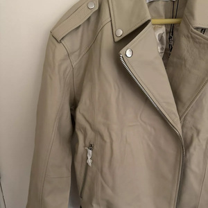 Chaquetas de Cuero de Moda, Chaqueta de Cuero Urbana para Mujer, Diseño Único, Nueva Colección, Chaqueta de Cuero para Mujer - Product Image 2