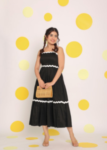 เดรสผ้าฝ้ายสีดำทรงมิดิ เดรสฤดูร้อนทรงเข้ารูป แต่งลายตะวันตกแบบคอร์เซ็ท มีไซส์ใหญ่ - Product Image 3