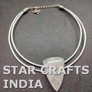 สร้อยคอโลหะสำหรับผู้หญิงจากอินเดียเครื่องประดับแฟชั่นที่ดีที่สุดออกแบบโลโก้ได้ตามต้องการ - Product Image 3