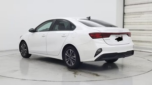 Kia Forte LXS IVT 2024 Usado en Excelentes Condiciones - Product Image 2