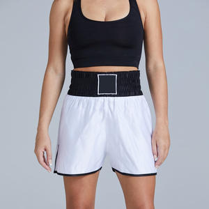 Pantalones cortos de boxeo transpirables para mujer Fabricante OEM de ajuste personalizado para sesiones de entrenamiento con impresión de logotipo de etiqueta privada - Product Image 4