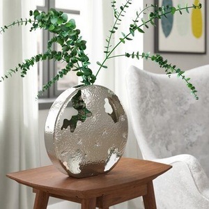 Florero de planta de oro y florero de diseño mejor para la decoración del hogar personalizado hecho a mano mejor decoración interior y diseño hecho a mano - Product Image 1
