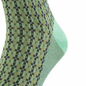 Calcetines Deportivos de Baloncesto Personalizados de Alta Calidad, Transpirables, con el Mejor Diseño, Material 100% Poliéster, para Deportes al Aire Libre de Invierno - Product Image 5