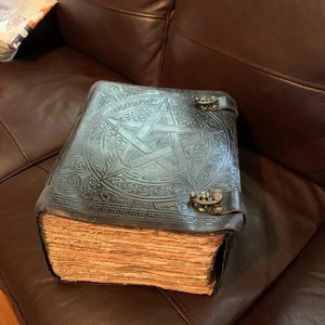 1000 Pages Large Black Pentagram Embossed Leather Journal - Product Image 5