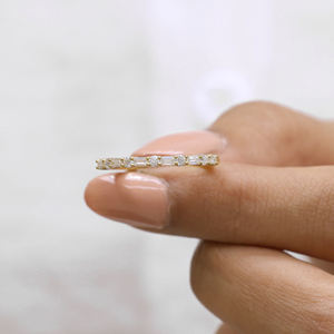 Alliance incurvée design diadème en or rose 18 carats massif, alliance assortie empilable pour femme - Product Image 1