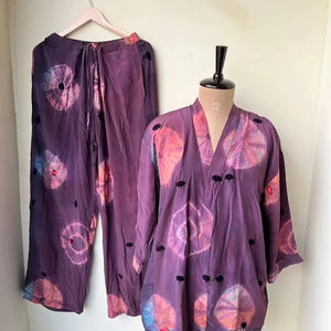 Ensemble de pyjama style kimono soyeux 2 pièces Tie Dye Robe courte kimono Robe en soie indienne Sari Robe de pyjama d'été Robe bohème légère - Product Image 1