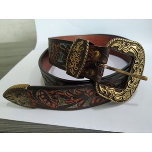 Ceinture en cuir de peau de vache à motif solide pour hommes de haute qualité Longueur personnalisée avec boucle en acier carrée Couleur noire - Product Image 3