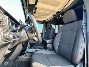 Jeep Wrangler Unlimited d'occasion propre, année 2020 - Product Image 5