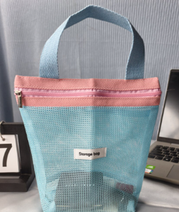 Bolsa de cosméticos de malla de nailon - Product Image 3