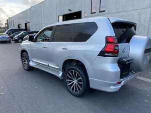 PRADO SUV 2021 USADO BARATO, Tracción en las Cuatro Ruedas, Asientos de Cuero, R18, Techo Panorámico Automático, Cámara Trasera de 360°, Euro IV, 4.1-6L, 400+PS - Product Image 6