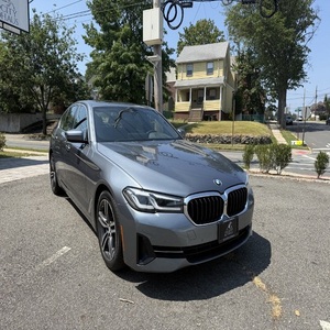 SUPER PROPRE, OCCASION, BERLINE SÉRIE 5 2021, Traction Intégrale, Transmission Automatique, 248 CV, 2L, 14 PRÊT À EXPÉDIER - Product Image 1