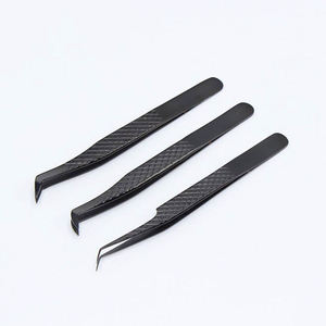 Pinzas para Pestañas de Acero Inoxidable Negro de Alta Calidad con Punta Puntiaguda de Precisión, Antiestáticas, Logotipo Personalizado, Duraderas para Uso en Salón - Product Image 3