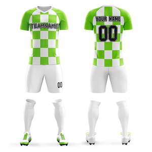 Kit de football respirant personnalisé Service OEM Maillots de football personnalisés et uniformes de football Maillots de football sublimés - Product Image 3