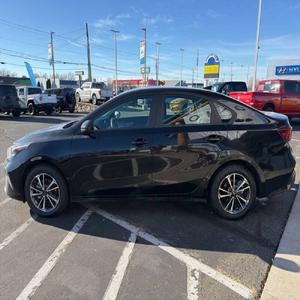 EXCELENTE ESTADO Kia Forte LXS 2024 - Product Image 2