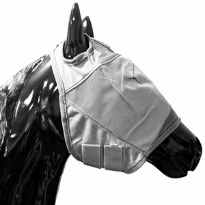 Máscara de mosca de caballo transpirable duradera con malla suave y ligera protección completa para la nariz y los oídos escudo UV para pantalones de montar - Product Image 3
