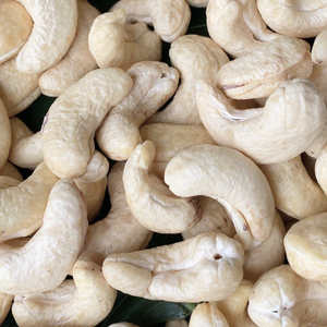 Trusted Supplier Cashew <b>Nuts</b> WW180, WW240, WW320 Cashews Cashew <b>Kernel</b> From Santigo Vietnam - Product Image 1