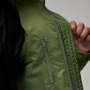 Veste légère en duvet matelassée à prix d'usine avec design personnalisé pour hommes Veste matelassée à impression en bas quantité minimale de commande - Product Image 4