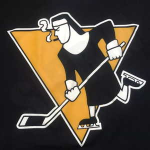 Maillots de hockey sur glace personnalisés de qualité supérieure imprimés par sublimation |   Uniformes d'équipe scolaire avec des designs personnalisés |   Vêtements de hockey sur glace écologiques - Product Image 3