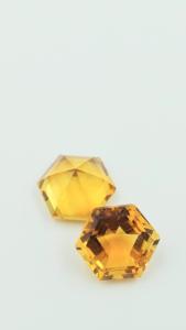 พลอยซิทรินสีเหลืองคุณภาพสูงทรงเหลี่ยมสำหรับทำเครื่องประดับ ขนาดและรูปทรงตามสั่ง รับรองโดยบุคคลที่สาม ราคาขายส่ง - Product Image 2