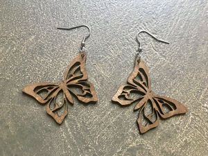Pendientes de madera para mujer, aretes colgantes geométricos de madera con forma de corazón vintage, a precio asequible, novedad de 2024 - Product Image 5