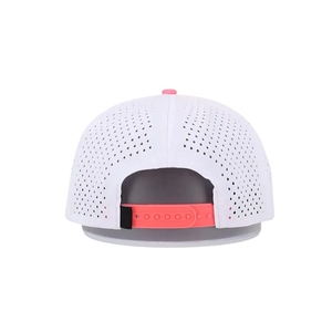 Casquettes de golf de performance fabriquées par un professionnel, perforations laser pour la ventilation, casquette 5 panneaux bicolore, logo brodé 2D 3D personnalisé - Product Image 5