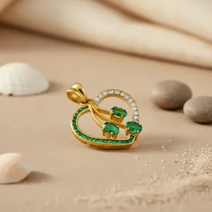 Pendentif Cœur Émeraude Art Palace avec Accents de Diamants, Plaqué Or, Argent 925, Bijou Romantique pour Femme, Design Trois Pierres, Idéal Soirée - Product Image 2