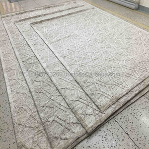 Alfombras de Lana/Seda Hechas a Mano con Diseño Tibetano, Antideslizantes y Resistentes a las Manchas, Fabricadas en India por KUMAR - Product Image 5