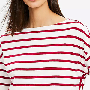Camiseta Lively Everyday para mujer, diseñada para una comodidad relajada con un aspecto refinado y un atractivo inspirado en la moda de hoy en día. - Product Image 5