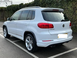 Volkswagen Tiguan d'occasion LHD/RHD - Product Image 4