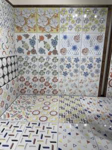 Azulejos de Porcelana Vitrificada Pulida con Aspecto Geométrico de 60x60 cm, Superficie Brillante 3D R22, Azulejos de 600x600 mm para Interiores Decorativos - Product Image 4