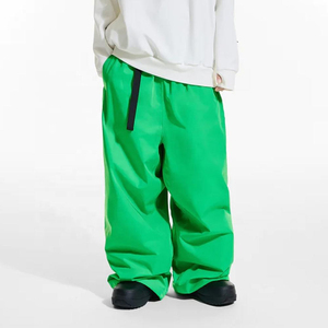 Pantalones de Esquí Holgados para Hombre, Fabricante OEM Personalizado, Ligeros, Elásticos, de Poliéster/Nailon, Estilo Flare, Resistentes al Viento e Impermeables, con Cremallera - Product Image 3