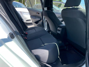 Toyota Corolla LE FWD 2023 d'occasion, conduite à gauche/droite - Product Image 2