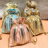 Potli tendance avec travail Gota Patti, magnifiques sacs Patola brodés pour femmes et filles, pour mariage, Haldi, Mehndi.