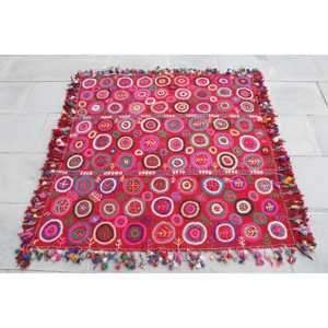 Tapis vintage, tapis turc 3,7x3,4 pieds, tapis Kilim imprimé animaux rouge et vert - Product Image 4