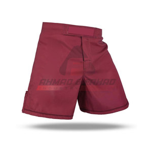 Pantalones cortos MMA ligeros para hombre al por mayor con logotipo personalizado último diseño para gimnasio deportes casual patrón sólido - Product Image 2