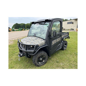 John Deer Gator XUV 835R véhicule puissant efficace construit pour le transport et les travaux de construction - Product Image 1
