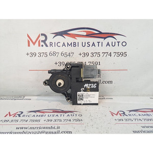 Moteur électrique de lève-vitre avant droit VOLKSWAGEN Golf 5 Plus 5M2837402Q (04>13) - Product Image 1
