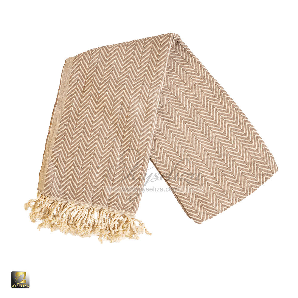 สีน้ำตาล