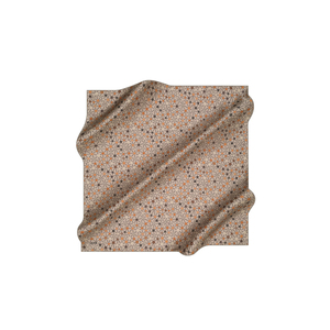 Écharpe carrée en twill de soie beige avec motif géométrique - Product Image 1