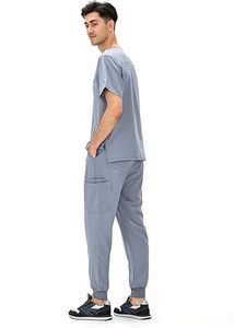 Uniforme profesional para hombre con tela suave y duradera que proporciona comodidad y flexibilidad durante turnos largos - Product Image 5